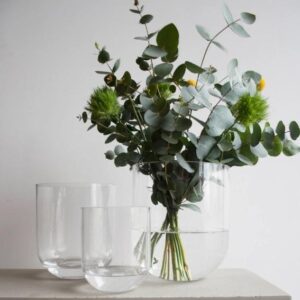 Simple glass vase Small